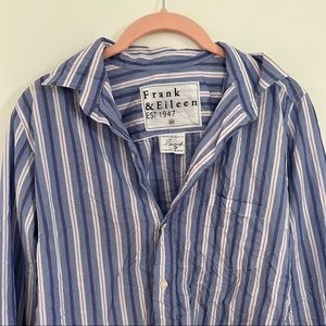 Frank & Eileen Barry Signature Crinkle Button Down Shirt XS